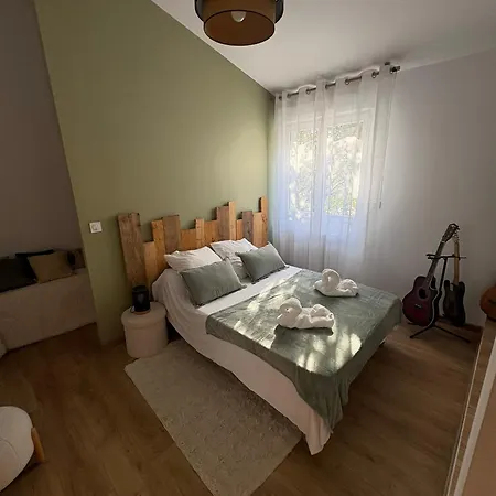Petite Maison Cosy Et Jacuzzi Privé En Provence Connaux