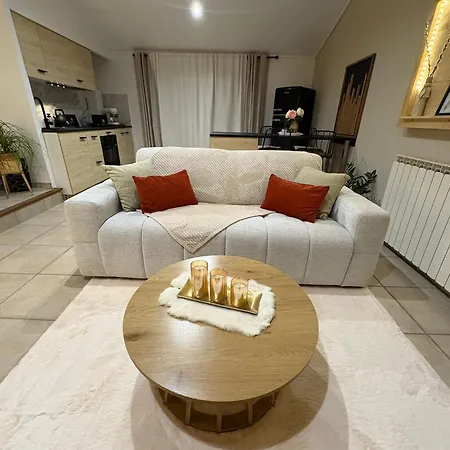 Petite Maison Cosy Et Jacuzzi Privé En Provence Pensión Connaux